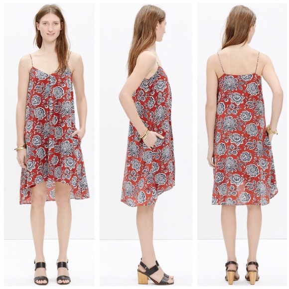 Madewell Dresses & Skirts - Madewell Silk Floral Print Dress w/ pockets Sz L